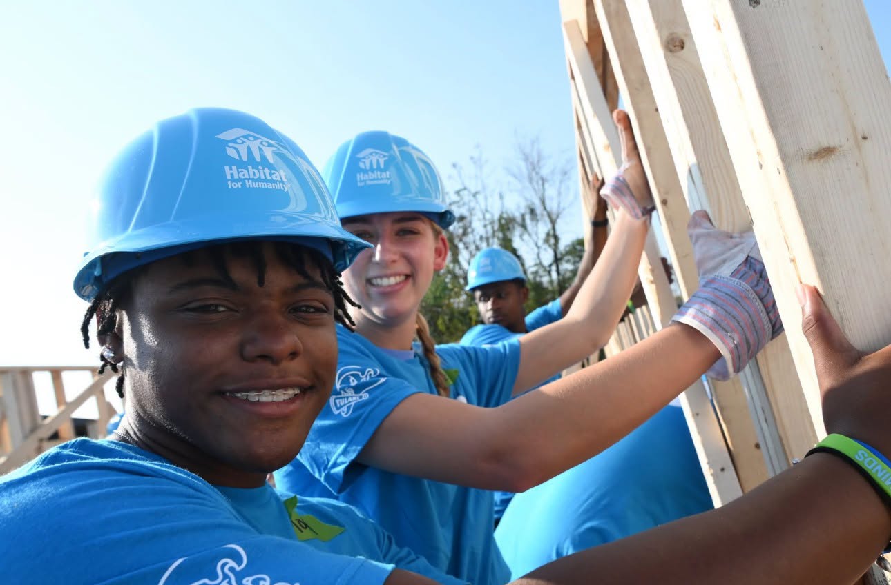 Habitat volunteers on site